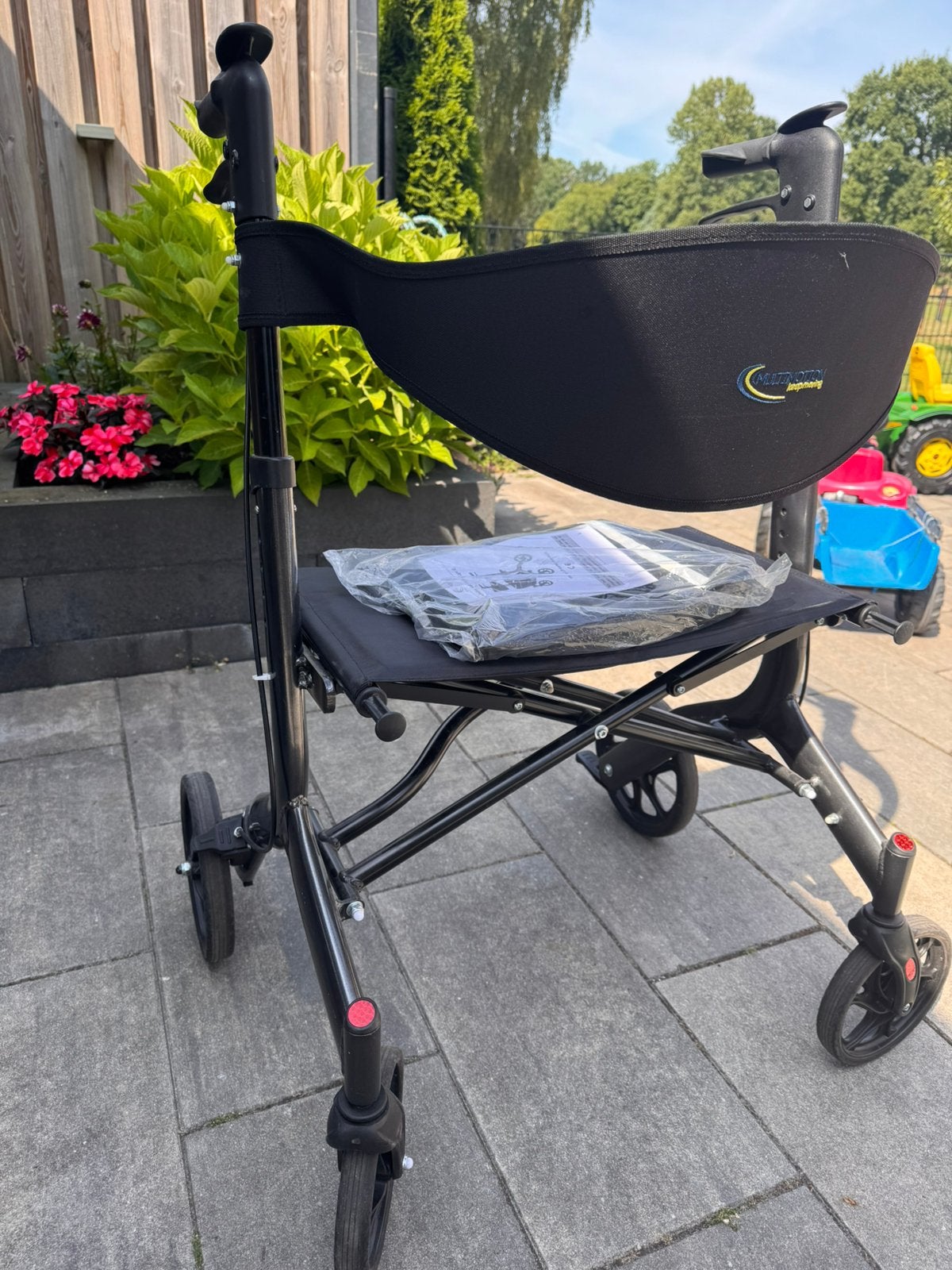 MultiMotion Light XL Rollator, Ophalen, Opvouwbaar, Zo goed als nieuw