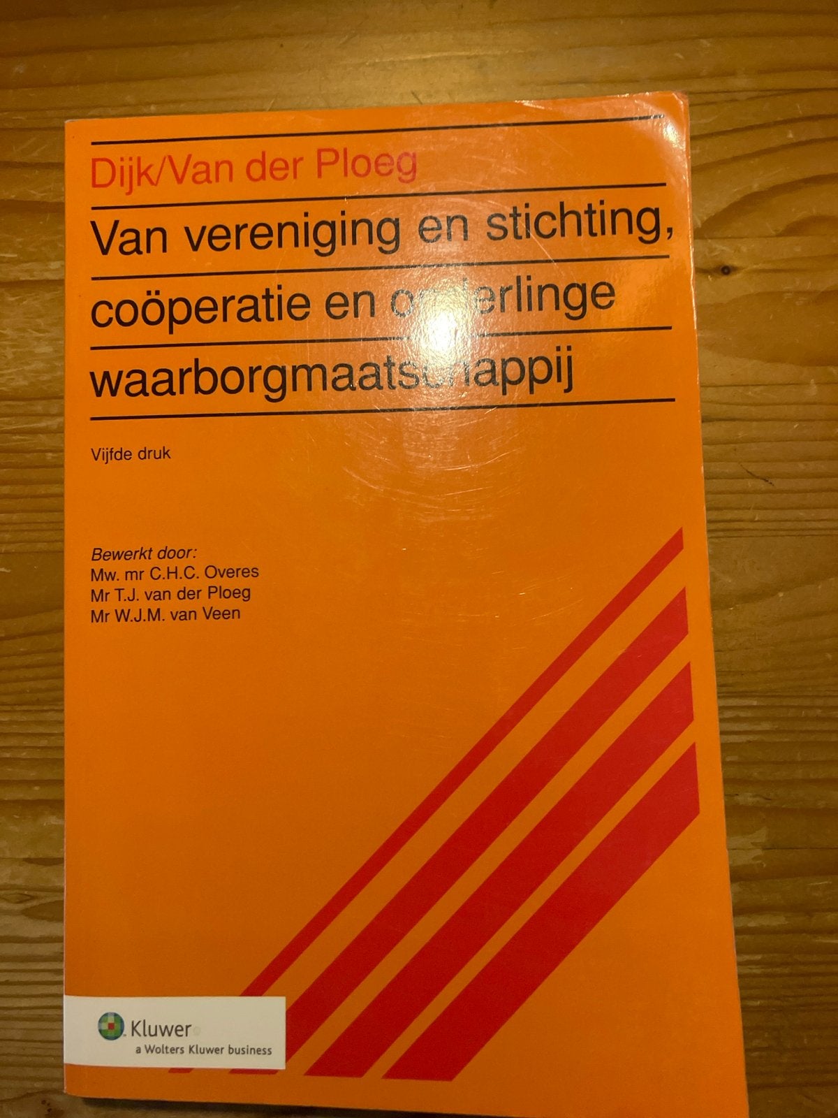 Van vereniging en stichting, coöperatie en onderlinge waarbo, Boeken, Ophalen of Verzenden, Gamma, Gelezen, WO