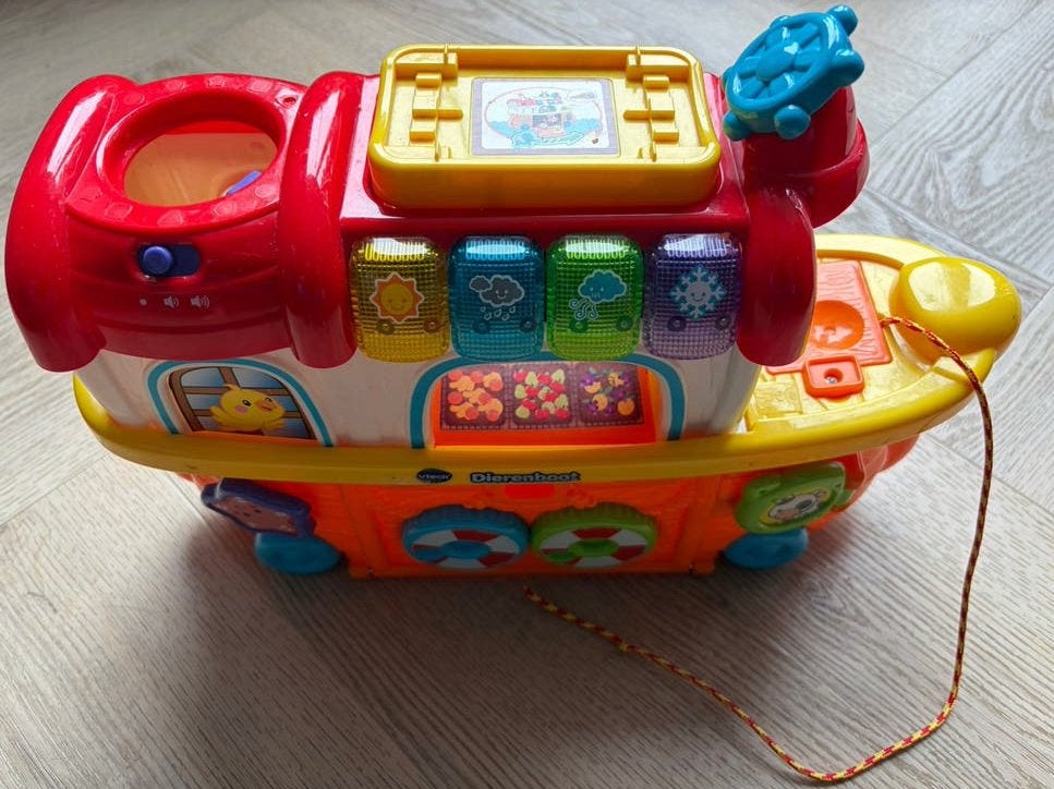 VTech dierenboot. Incl 6 diertjes., Ophalen of Verzenden, 6 maanden tot 2 jaar