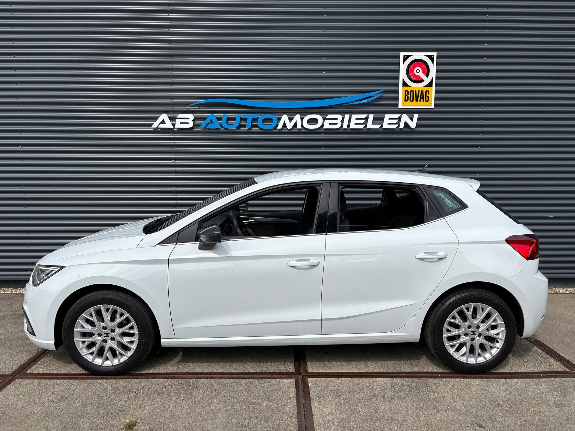 Seat Ibiza 1.0 EcoTSI FR Business Intense AUTOMAAT/ CARPLAY/, Euro 6, Met garantie (alle), 1098 kg, Alcantara