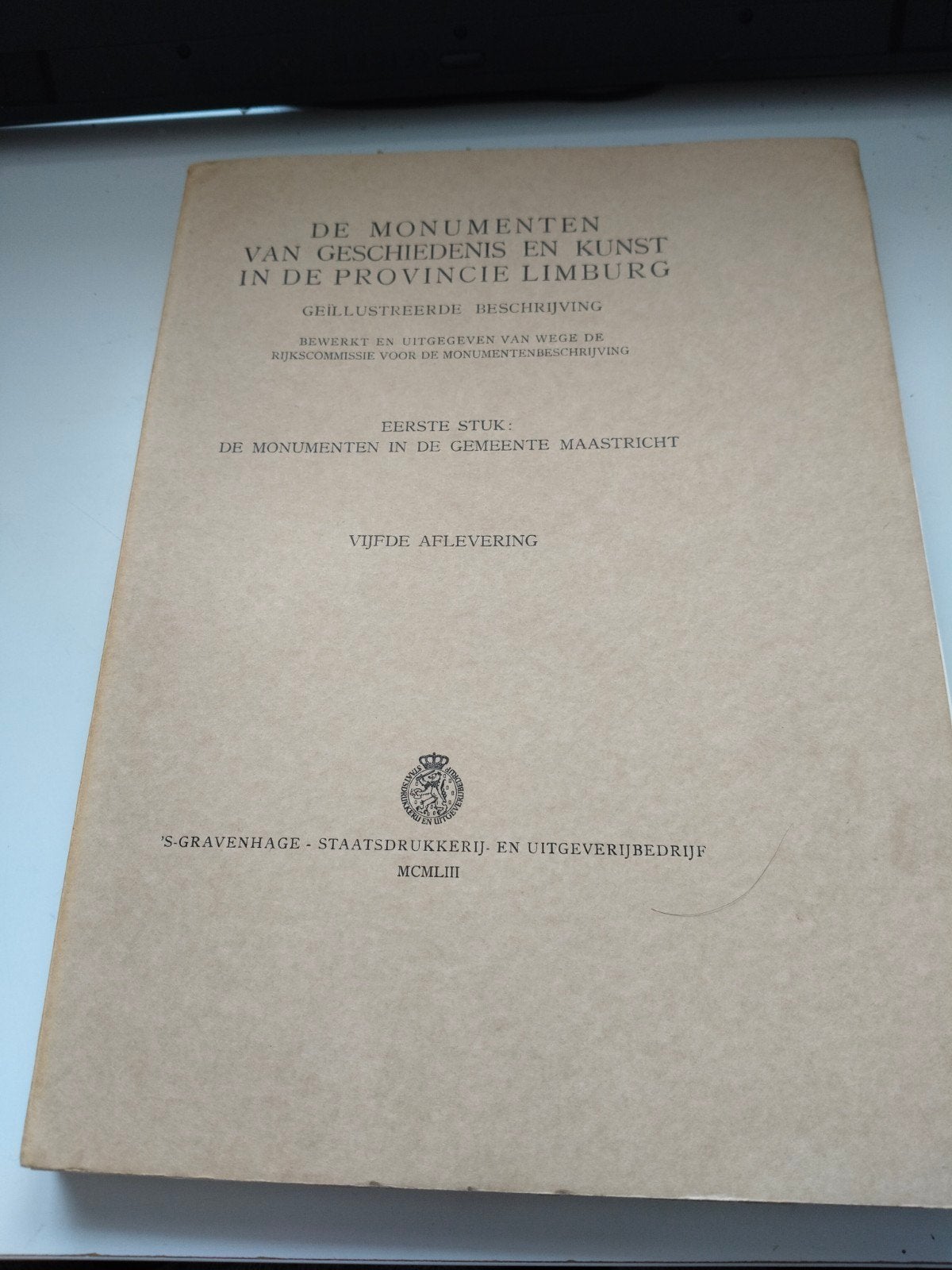 Monumenten van Geschiedenis en Kunst in de Provincie Limburg, Boeken, Verzenden, Gelezen