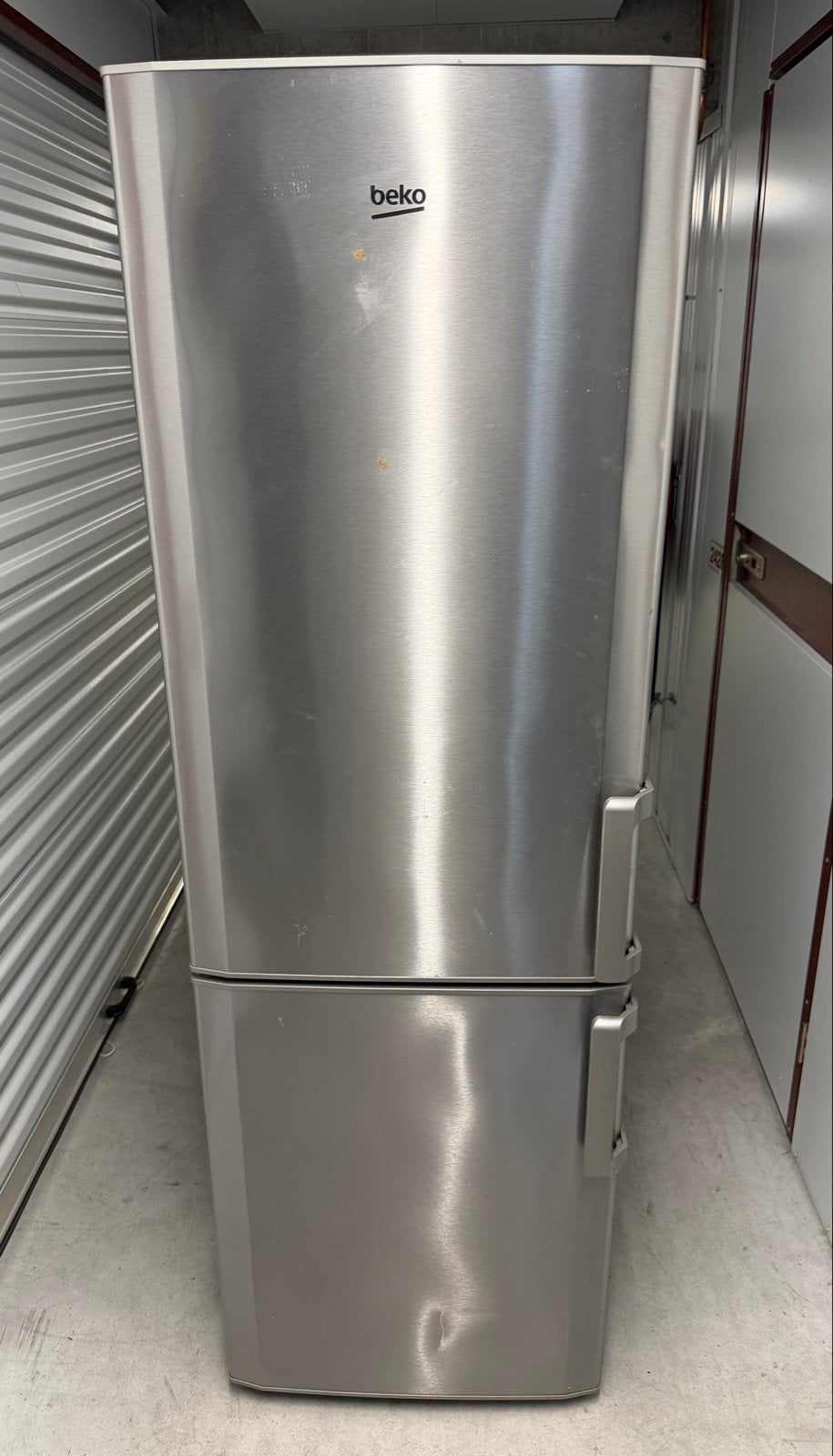 Beko Koelkast en Diepvries Combi - RVS Look, Witgoed en Apparatuur, Koelkasten en IJskasten, Ophalen, Gebruikt, 200 liter of meer