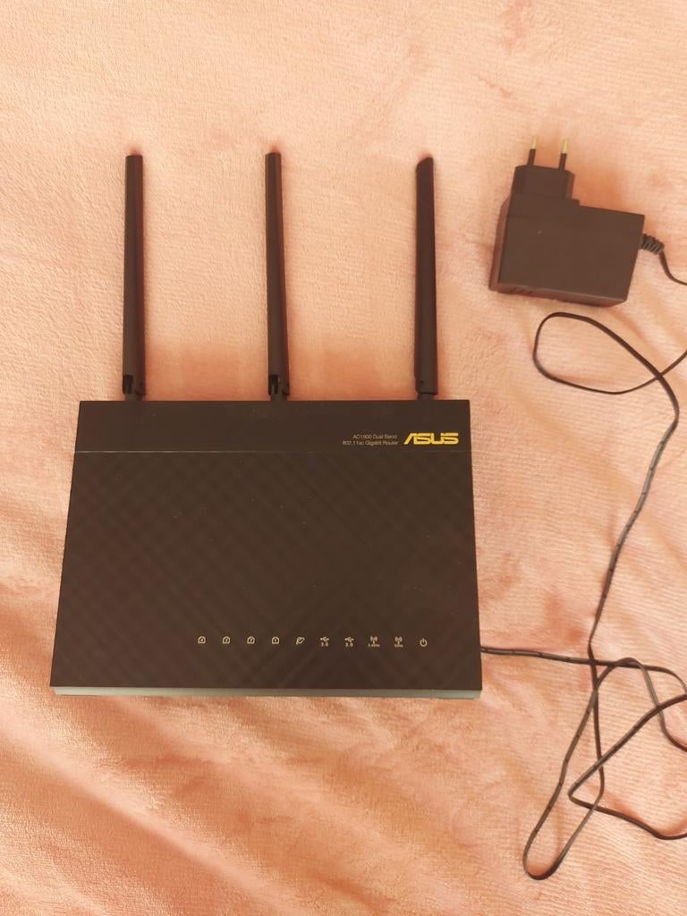 Asus RT-AC68U Router - meerdere beschikbaar, Computers en Software, Routers en Modems, Ophalen, Gebruikt, Router, Asus