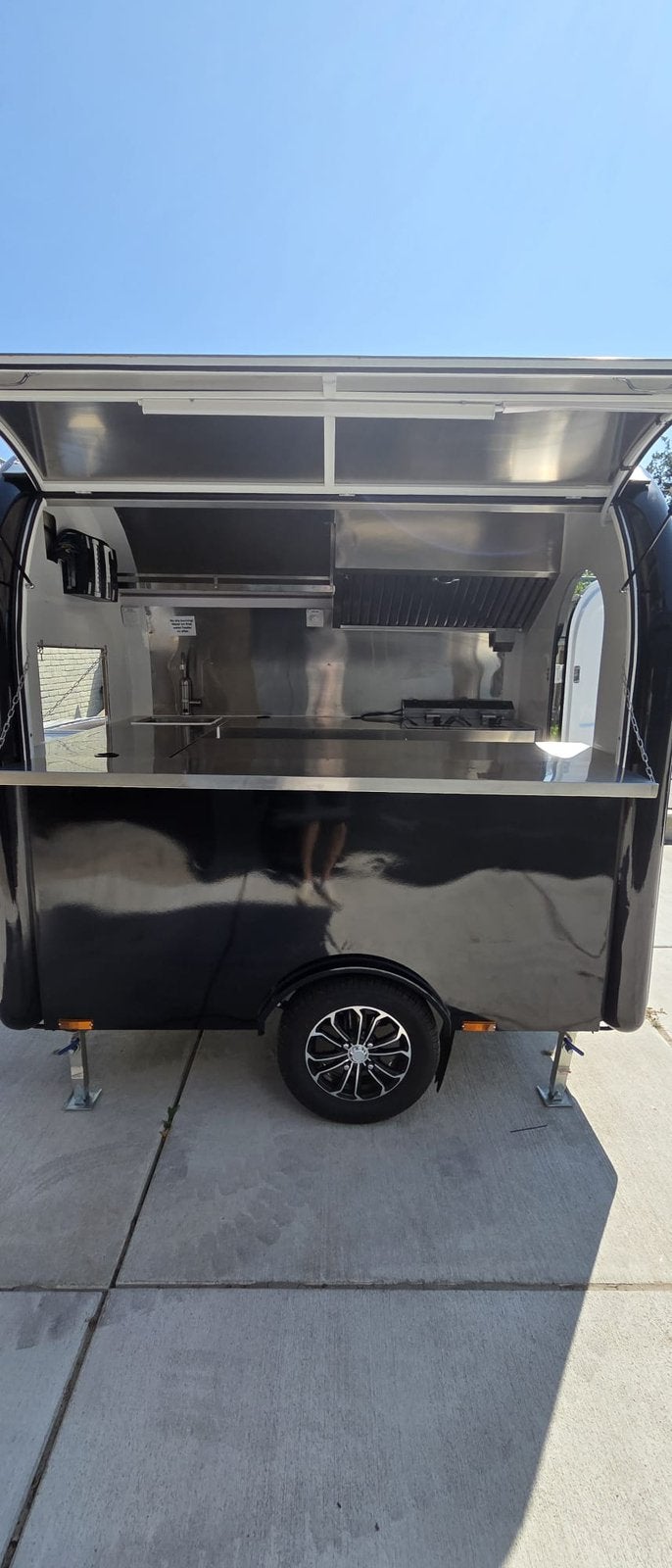 Foodtruck / Verkoopwagen/ Snackwagen (instapklaar zgan), Ophalen of Verzenden, Zo goed als nieuw