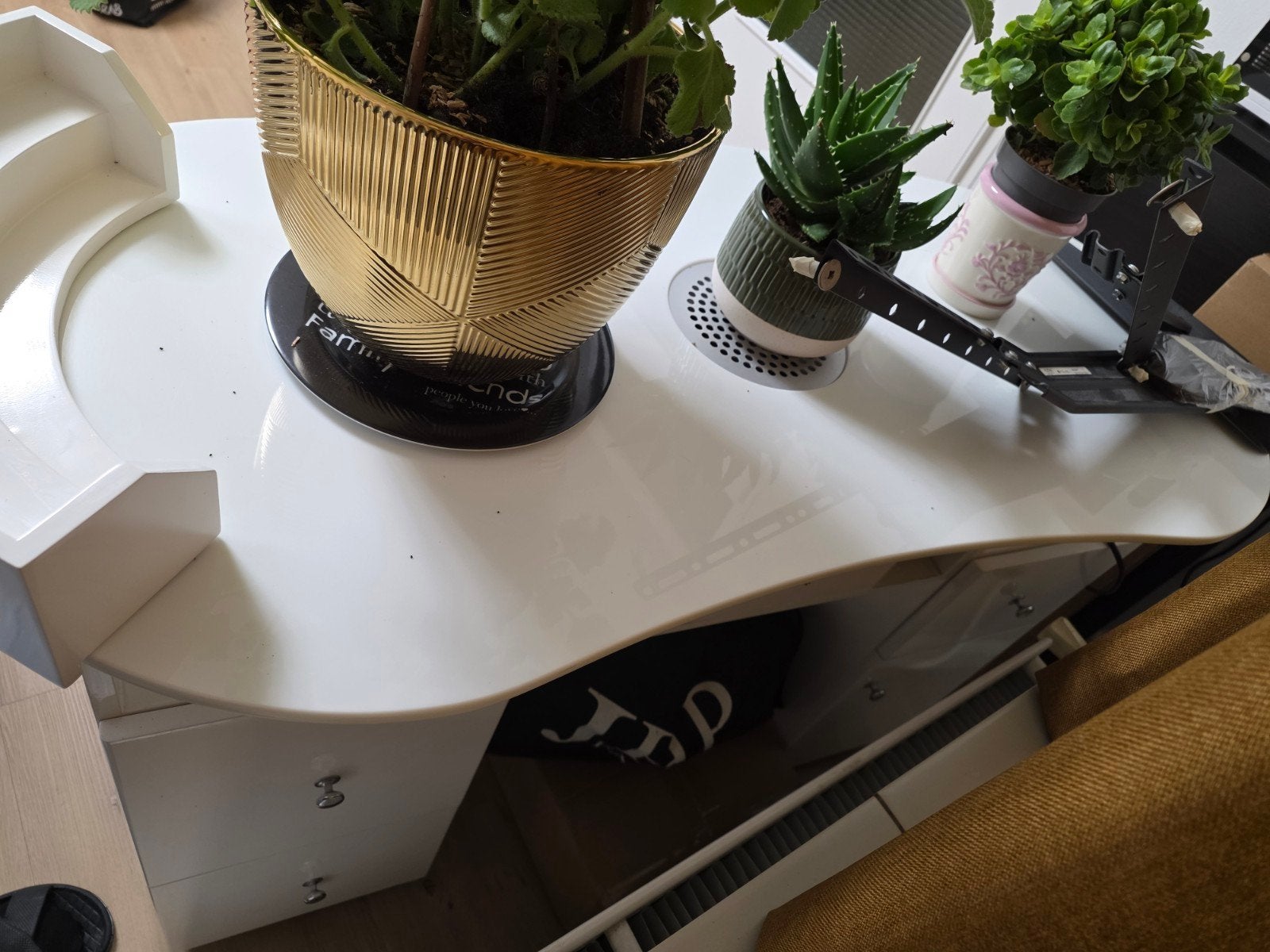 Witte nageltafel met opbergruimte, Ophalen, Zo goed als nieuw, Overige vormen, Kunststof