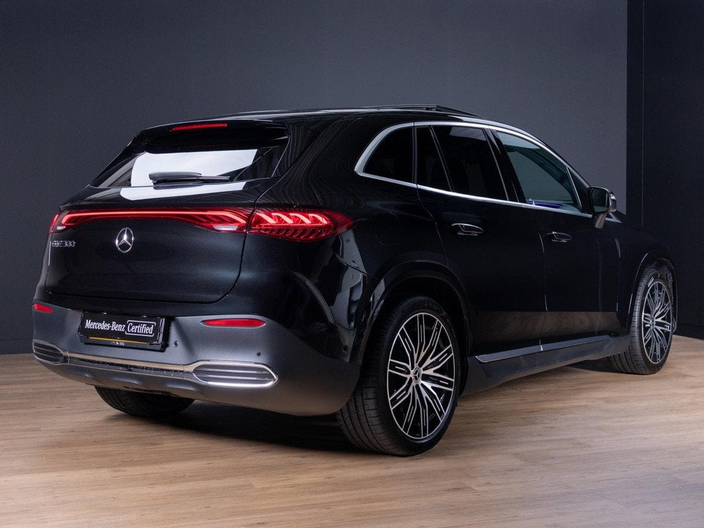 Mercedes-Benz EQE SUV 300 Sport Edition 91 kWh Panorama dak, Auto's, Mercedes-Benz, Automaat, Achterwielaandrijving, 32 min, 570 min