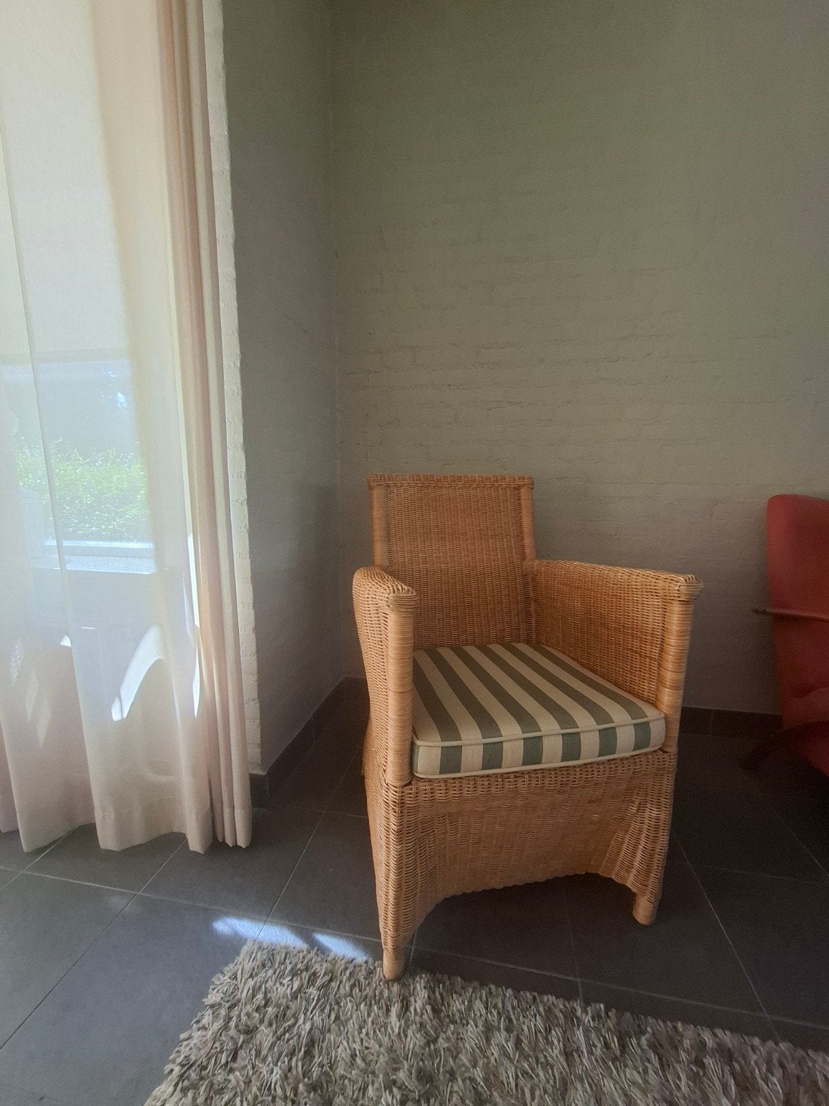 Rieten stoel met kussen, Kinderen en Baby's, Ophalen, Zo goed als nieuw, Stoel(en)