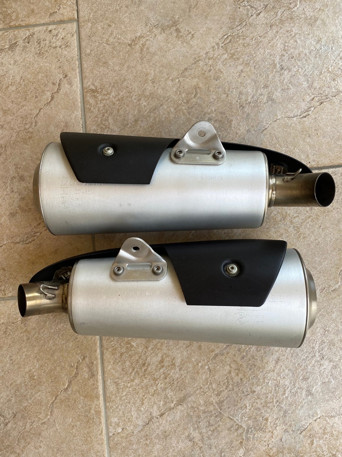 Originele uitlaten Ducati Monster 696, Motoren, Ophalen of Verzenden