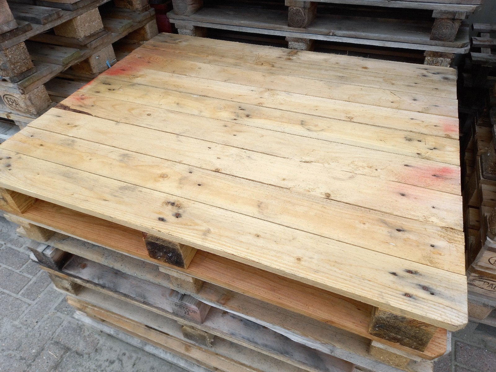 30 blokpallets 100x120 met gesloten dek, Ophalen, Gebruikt, Pallet
