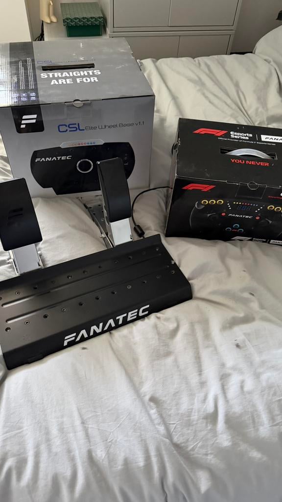 Fanatec CSL Elite F1 full set (PC), Computers en Software, Joysticks, Ophalen, Zo goed als nieuw