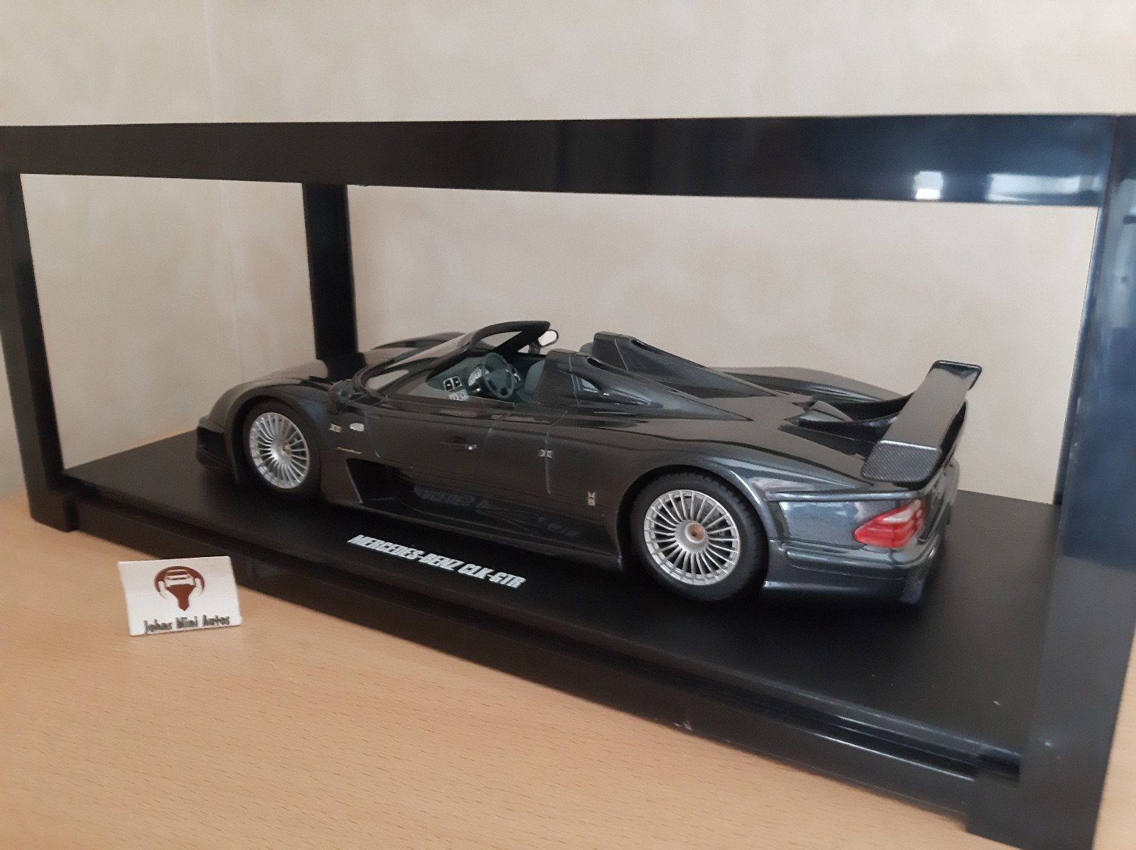 Mercedes-Benz CLK GTR Roadster 1999 in donkergrijs met. 1:18, Overige merken, Auto, Nieuw, Ophalen of Verzenden