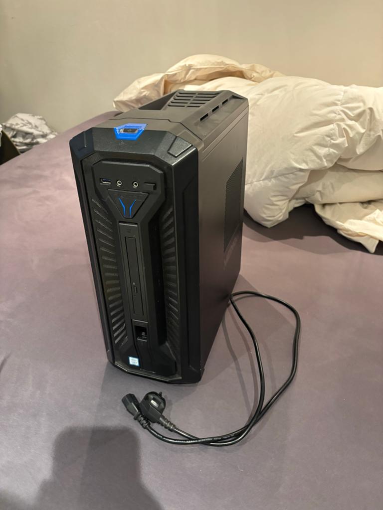 Zwarte Desktop PC - Compact en Krachtig, Ophalen, Gebruikt, Minder dan 4 GB, Virtual Reality