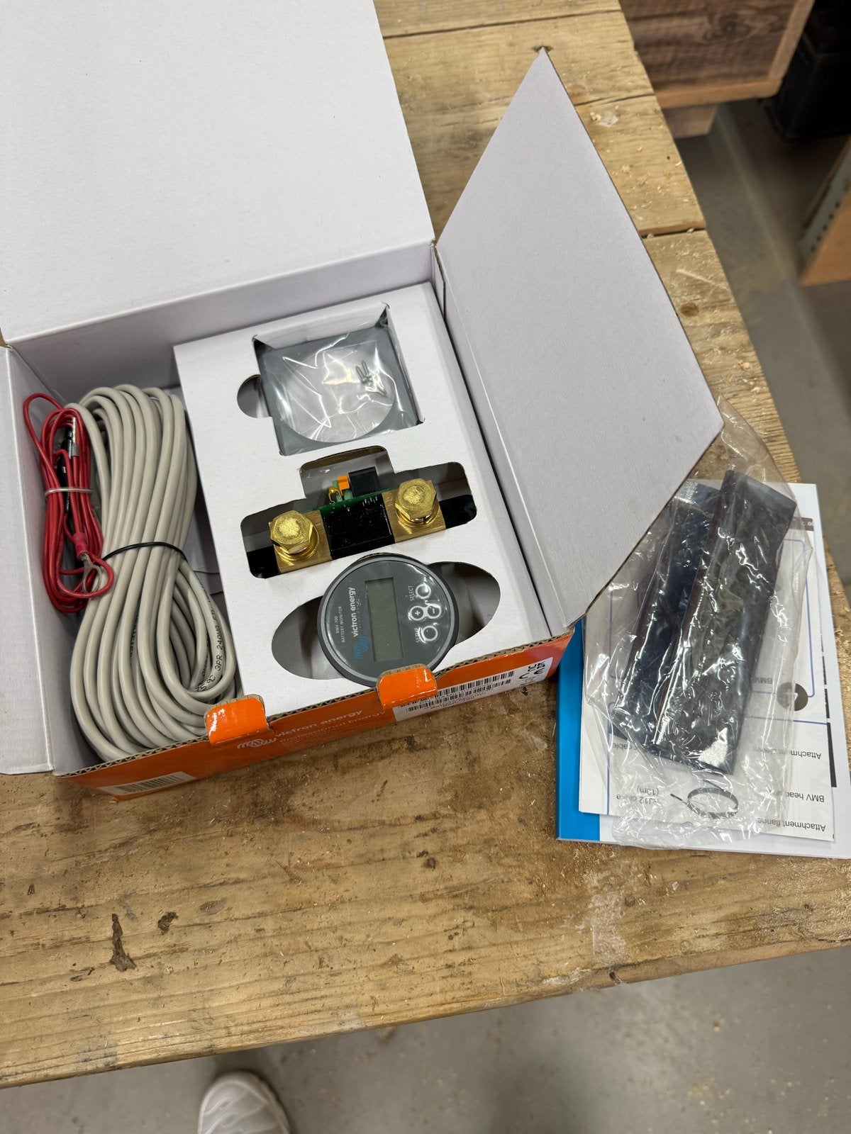 Victron BMV-700 Accumonitor - Nieuw in doos, Ophalen of Verzenden, Nieuw, Motor en Techniek