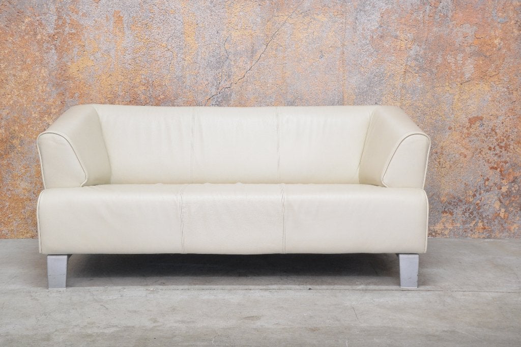 IZG staat cremekleurige leren Rolf Benz 2300 design bank, Tweepersoons, 75 tot 100 cm, Zo goed als nieuw, Rechte bank
