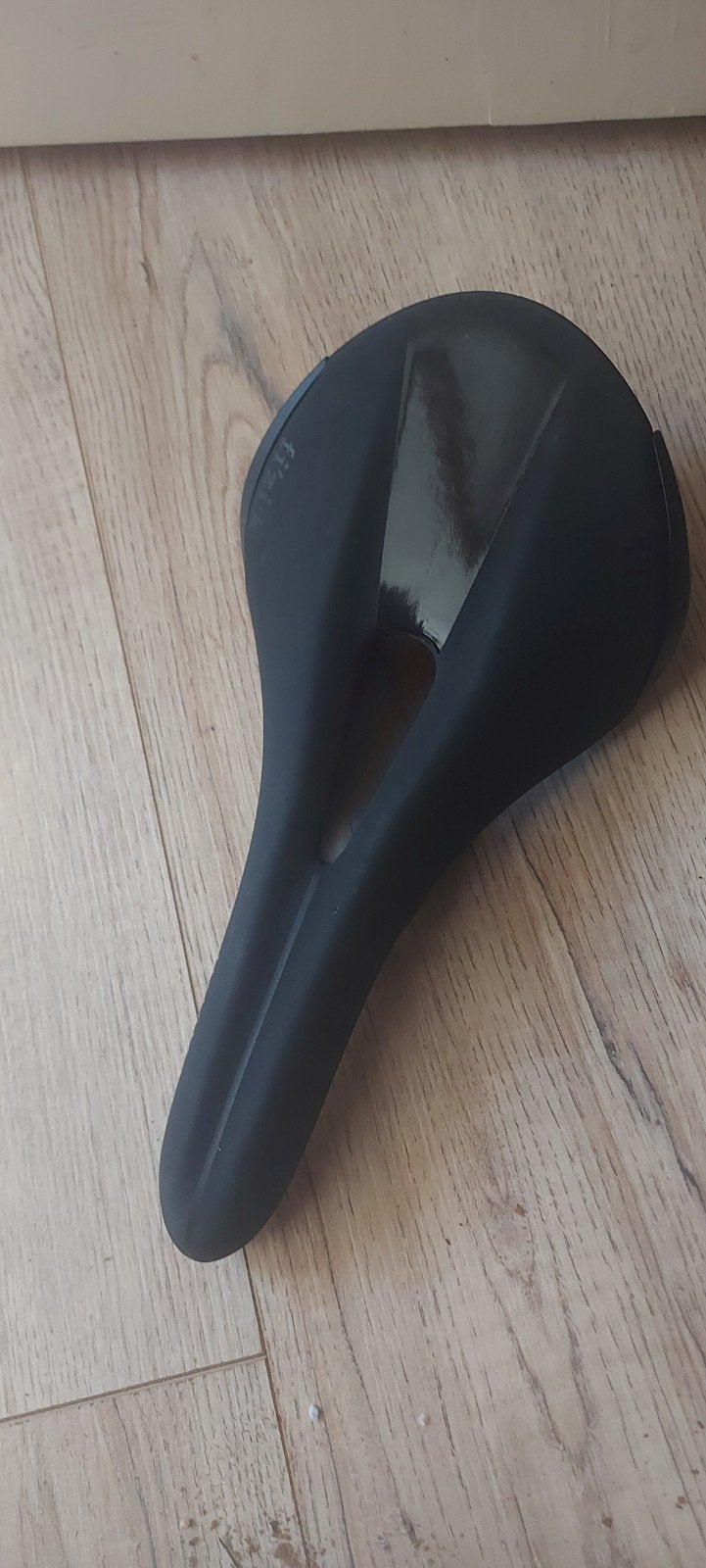 Fizik Aliante R1 Fi'zi:k fietszadel - Zo goed als nieuw, Ophalen of Verzenden, Zo goed als nieuw, Zadel, Racefiets