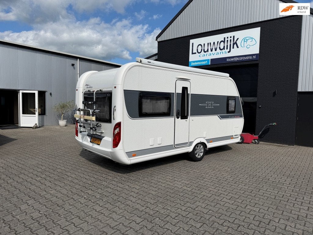 HOBBY De Luxe 460 UFE ’18 (Mover, Fransbed), Rondzit, Hobby, Bedrijf, Lengtebed