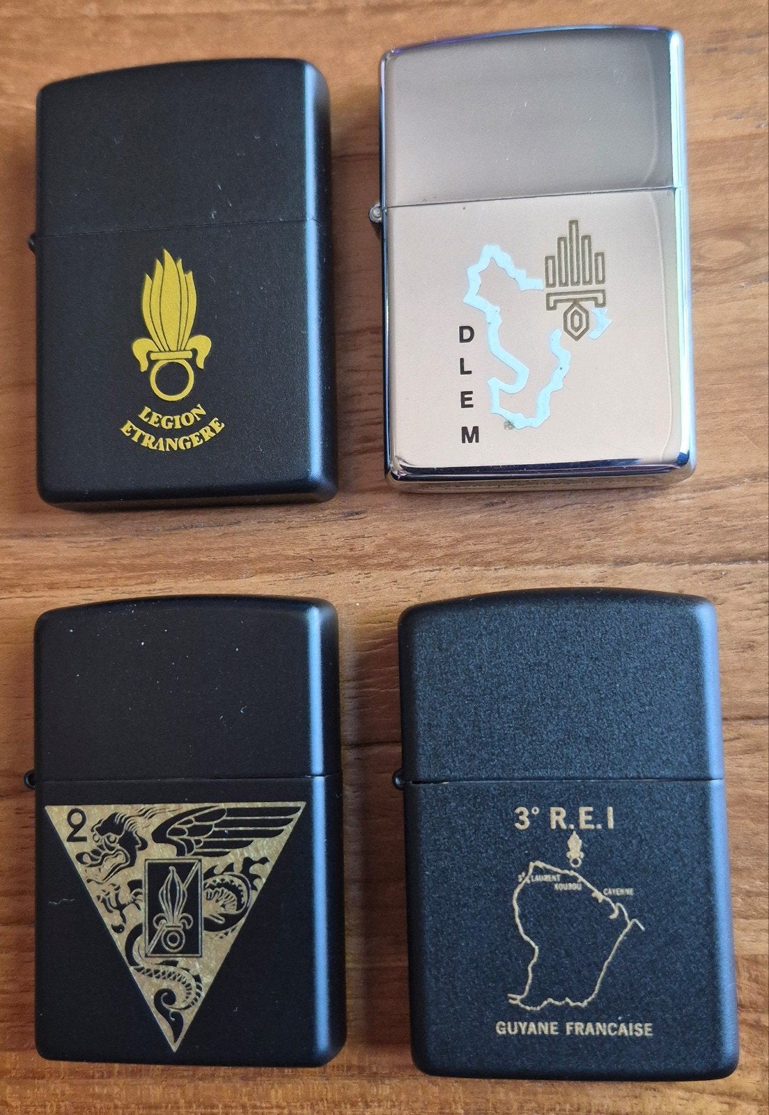 Zippo vreemdelingenlegioen 4 zippo's vreemdelingen legioen, Verzamelen, Ophalen of Verzenden, Aansteker