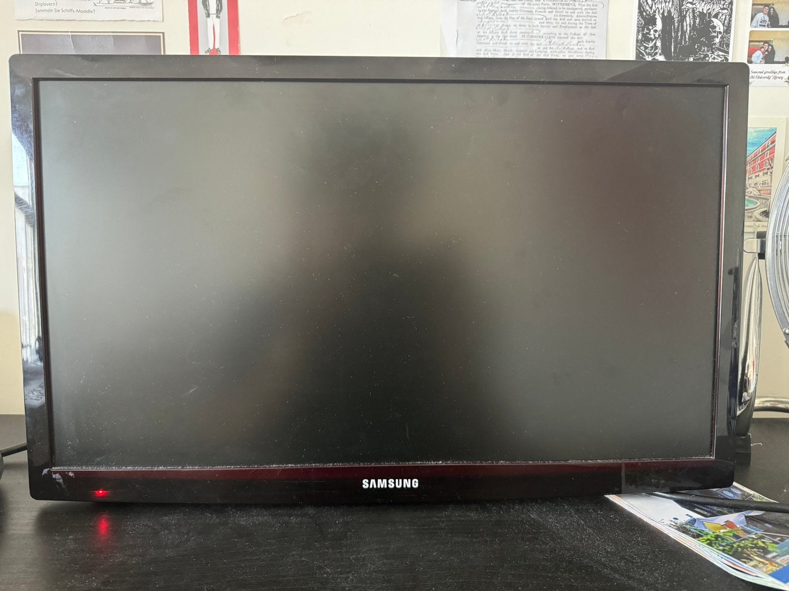 TV Samsung  T24C300EW 24”, Computers en Software, Monitoren, Full HD, Zo goed als nieuw, LED, 60 Hz of minder