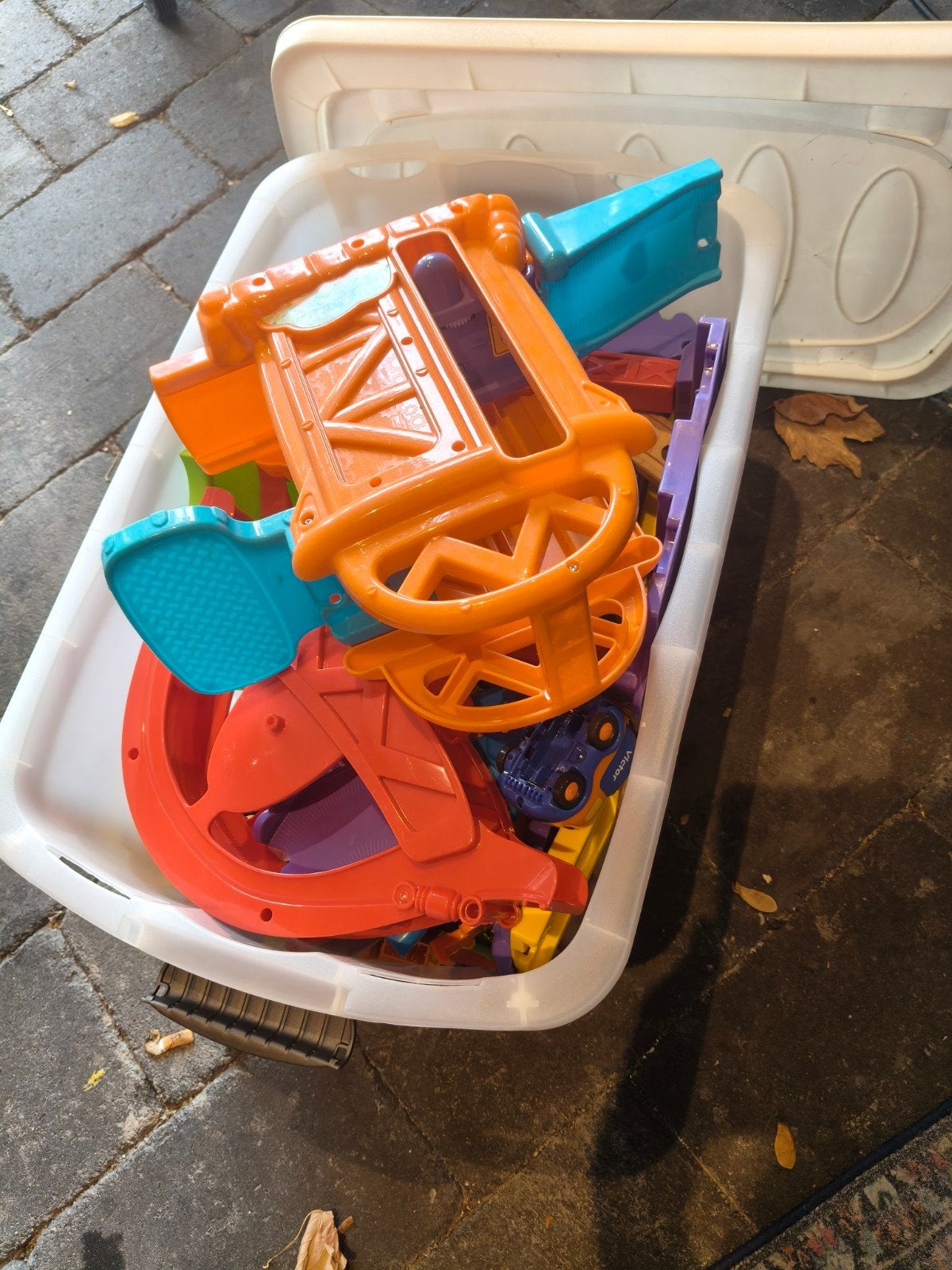 Bak met Vtech toet toet autobaan gratis, Ophalen, Gebruikt, Jongen of Meisje