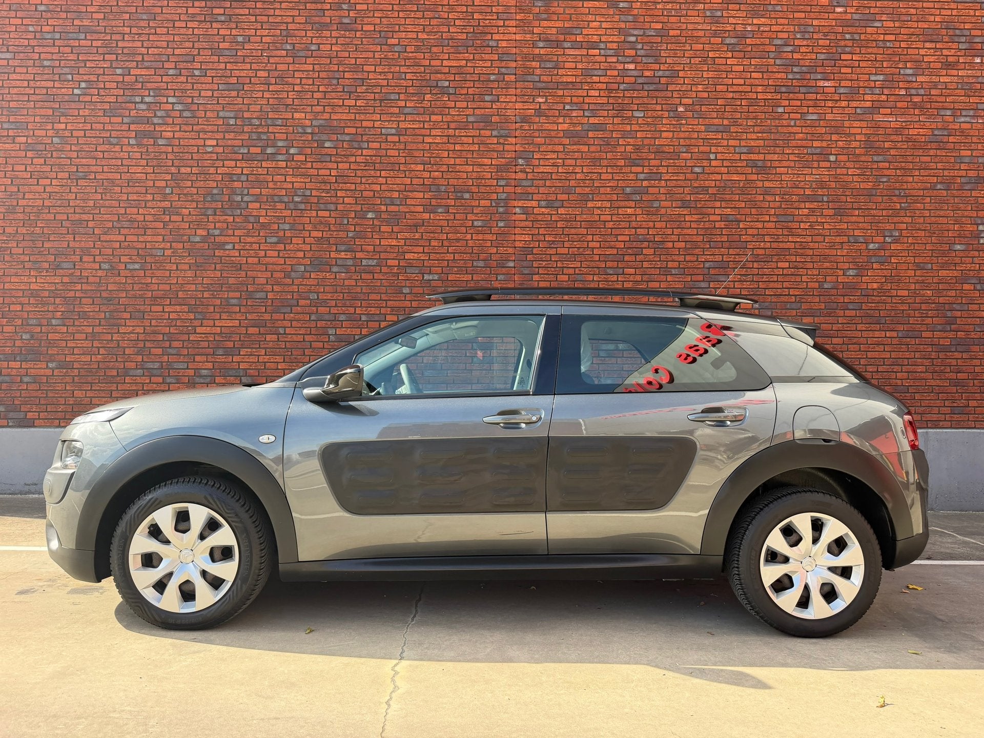 Citroen C4 Cactus 1.2 e-VTi Shine, Auto's, 82 pk, 23 km/l, Bedrijf, 3 cilinders