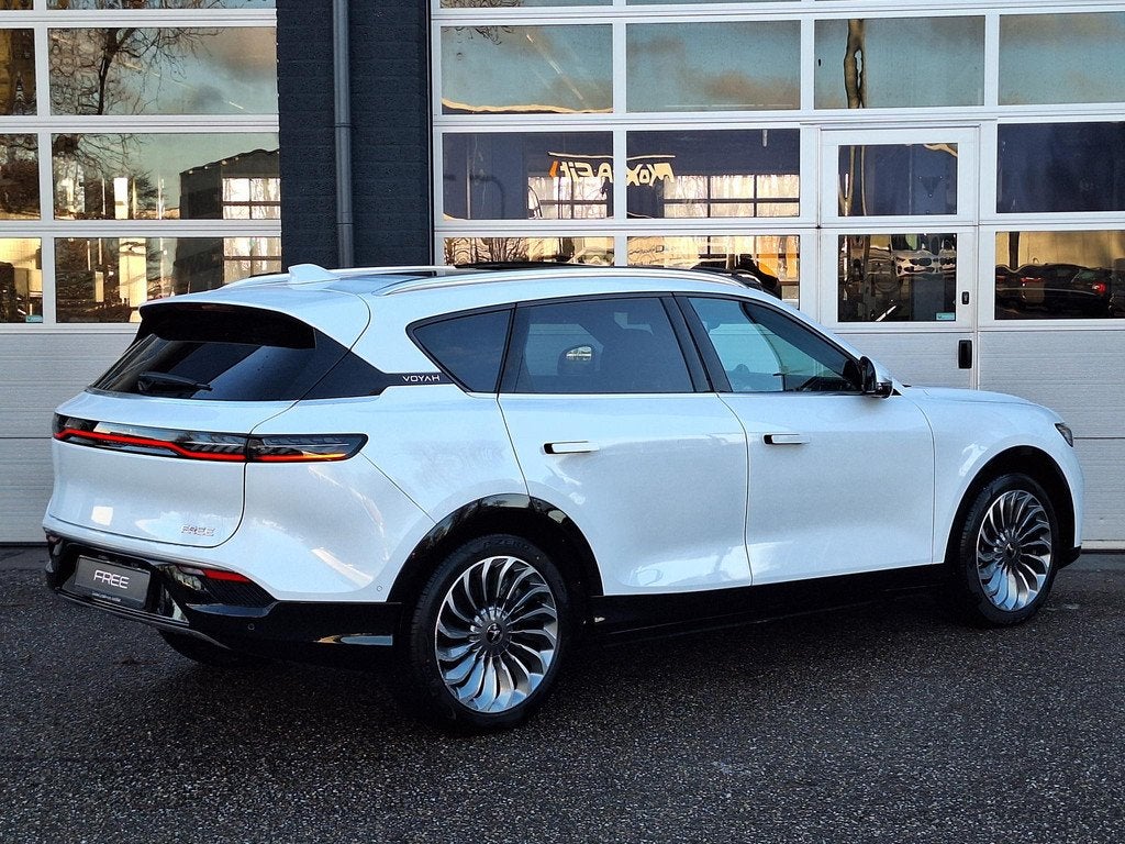 VOYAH Free Limited Edition Business 4WD 106 kWh | Schuifdak, Automaat, 12 maanden, Automatische klimaatregeling, Wit
