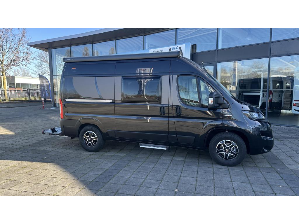 Carado CVE 540 Autom/160pk/afneembare Trhaak/motordrager, Automaat, Chemisch toilet, Buscamper of Camperbus, Ringverwarming