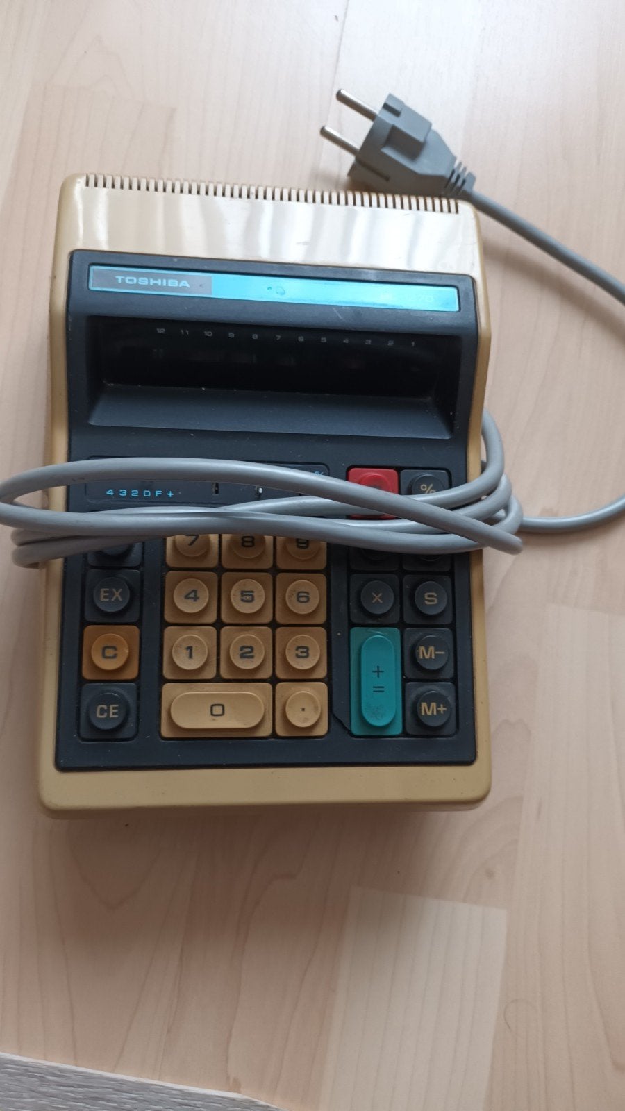Rekenmachine Toshiba vintage 1970., Ophalen