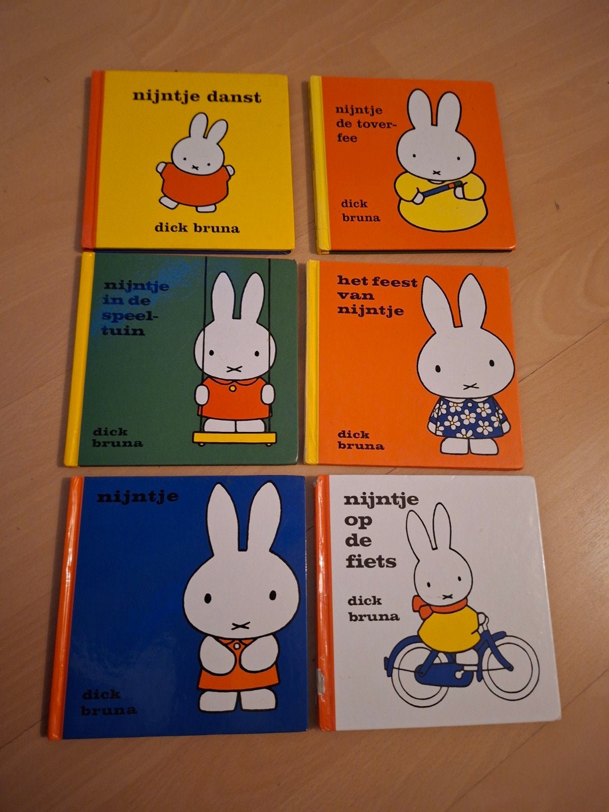 6x Nijntje boekjes  - Dick Bruna, Boeken, Ophalen of Verzenden, Gelezen, 1 tot 2 jaar