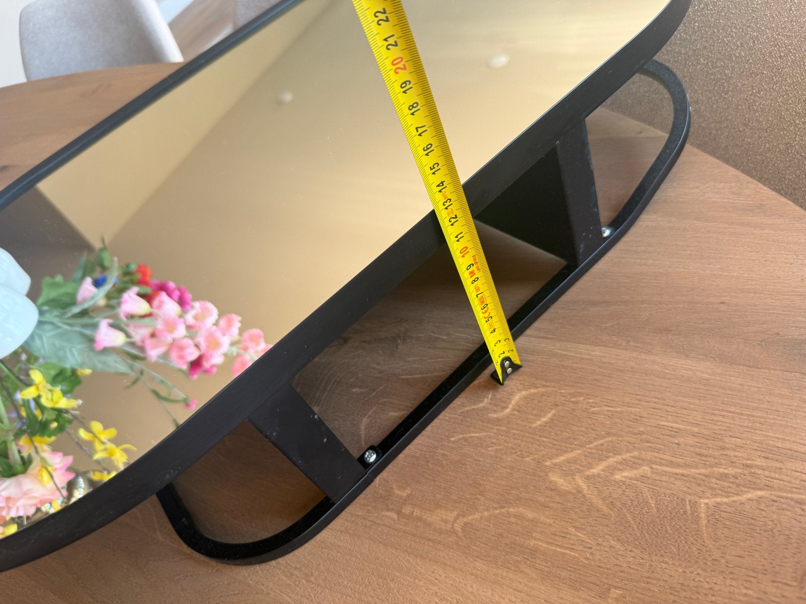 Ovale spiegel met zwart metalen frame, Ophalen, Minder dan 50 cm, Gebruikt, Minder dan 100 cm