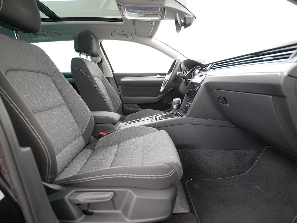 Volkswagen Passat Variant 1.4 TSI PHEV GTE | DCC Adaptief |, Auto's, 12 maanden, Stof, Gebruikt, 4 cilinders