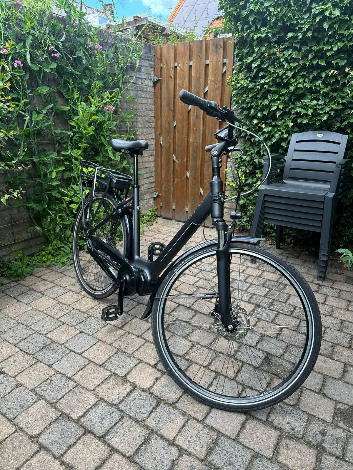 E bike, mat zwart, D53, 325 km op teller, 50 tot 53 cm, Ophalen, Zo goed als nieuw