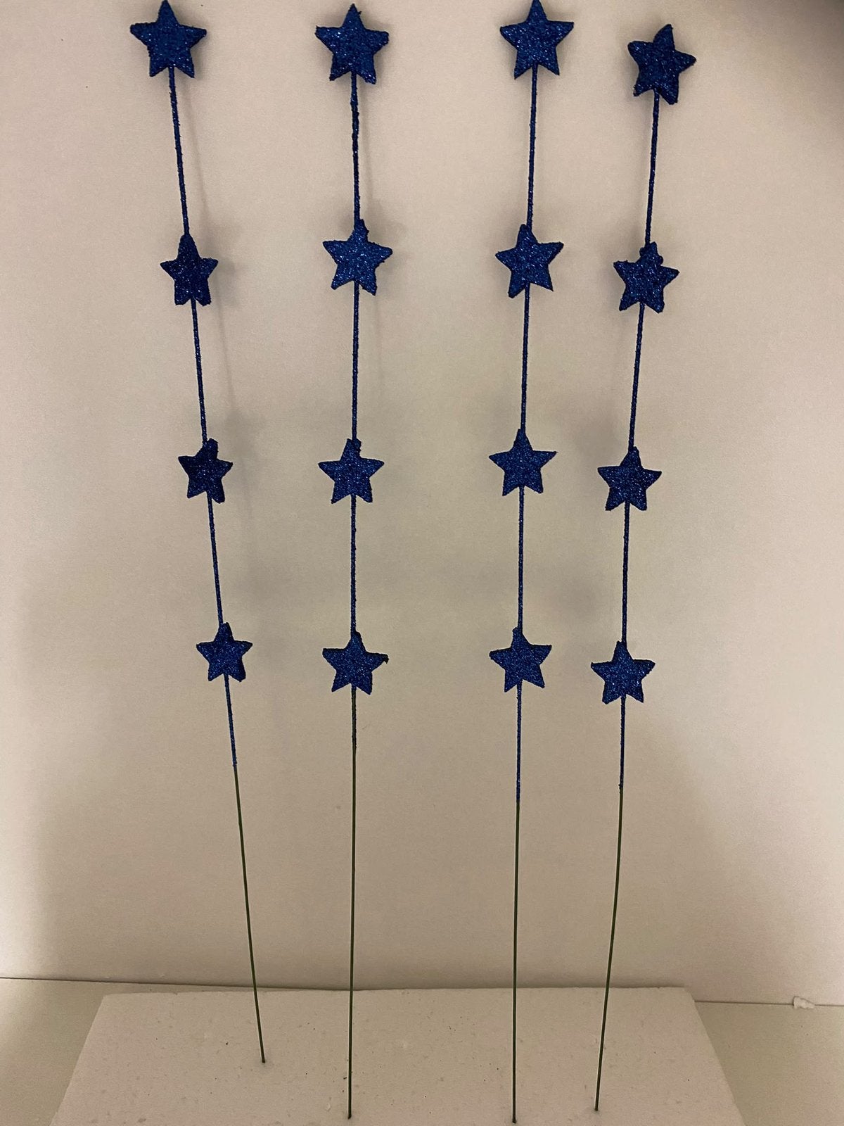 24 stuks Planten Kerst Prikkers blauw (nieuw), Ophalen of Verzenden, Nieuw