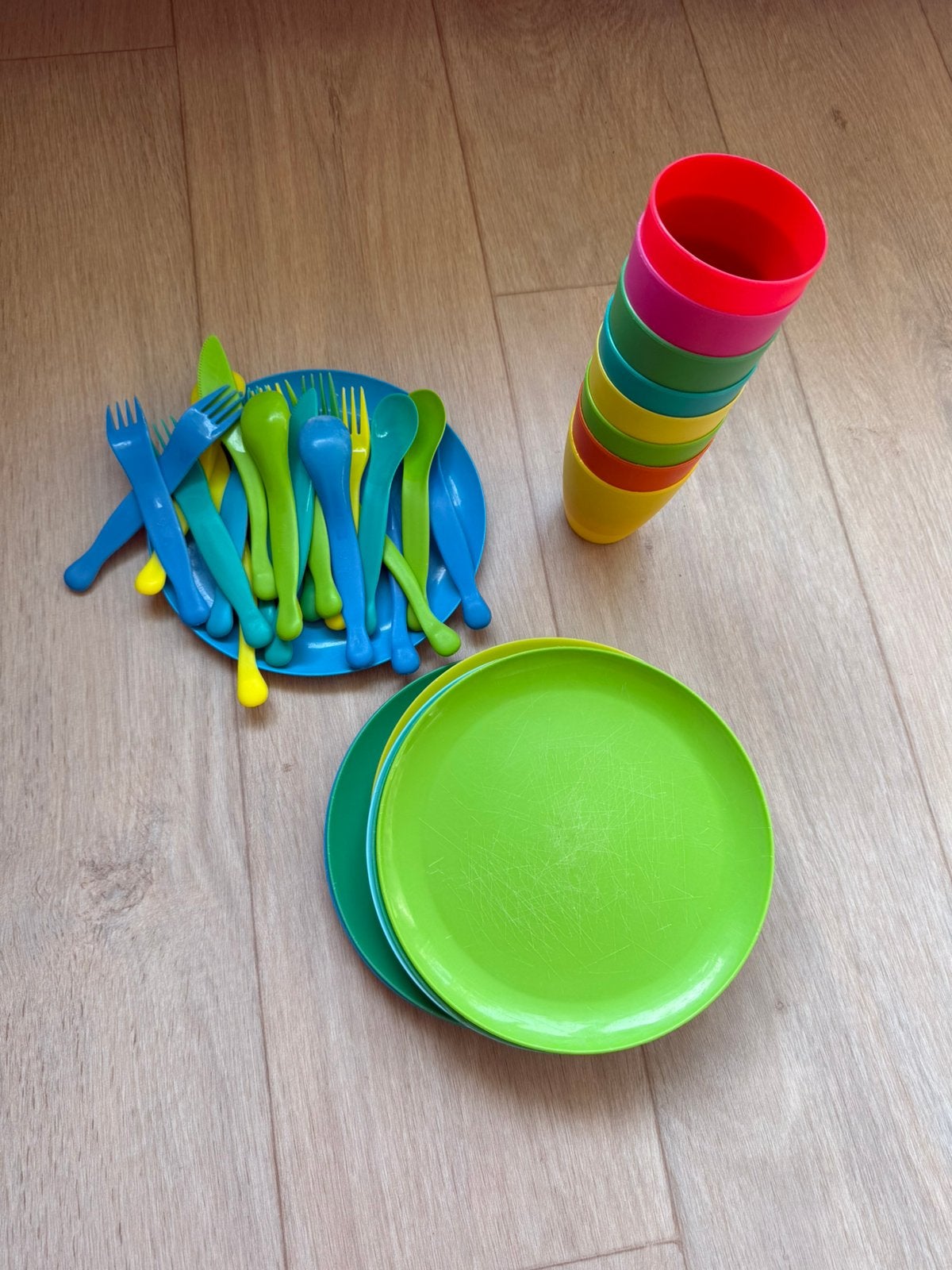 Plastic borden en bestek, Ophalen, Gebruikt, Kunststof