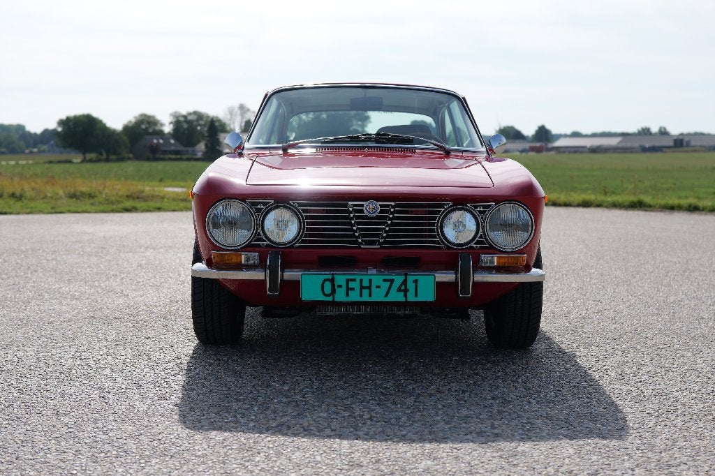 Alfa Romeo 2000 GTV Bertone 1973, foto 3