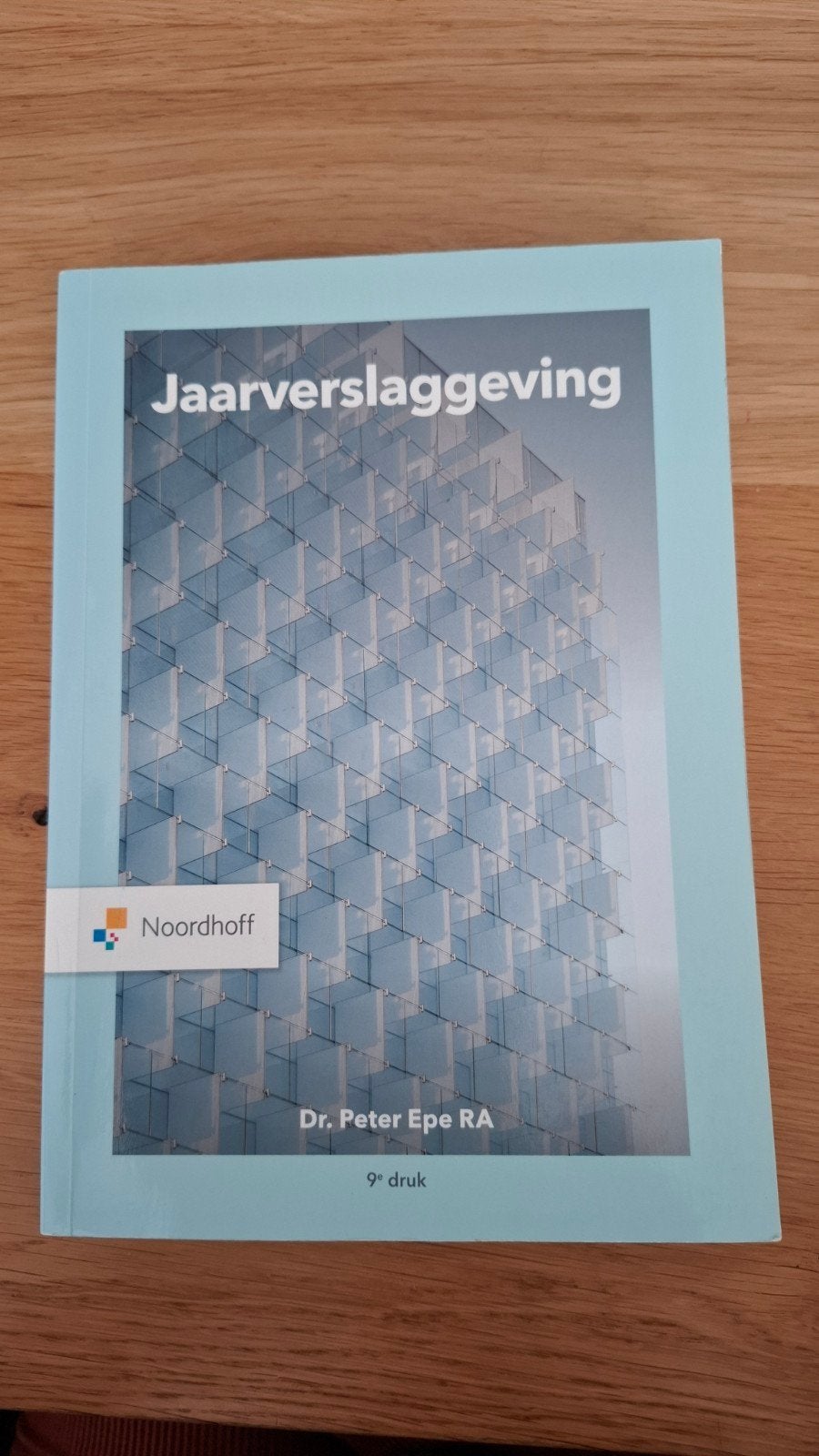 Peter Epe - Jaarverslaggeving, Boeken, Economie, Ophalen of Verzenden, Zo goed als nieuw, Peter Epe