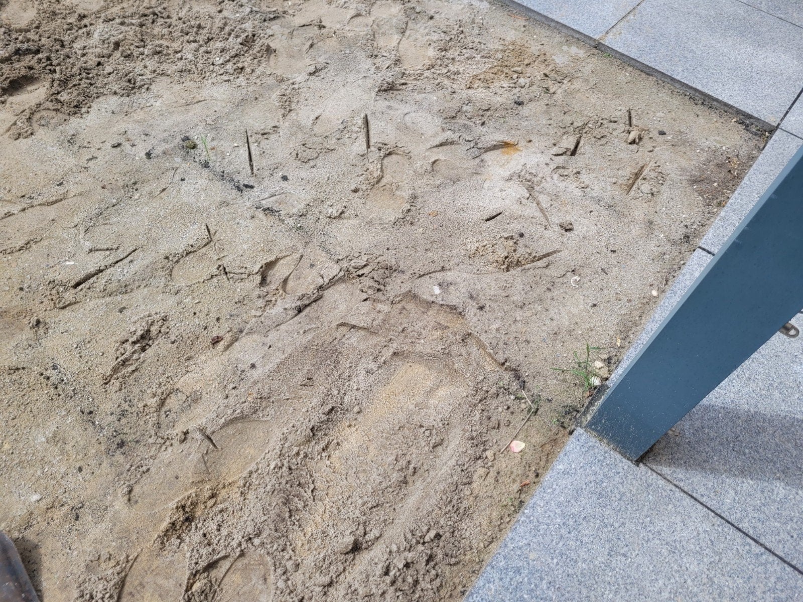 Gratis Zand (12 kruiwagens), Ophalen, Ophoogzand