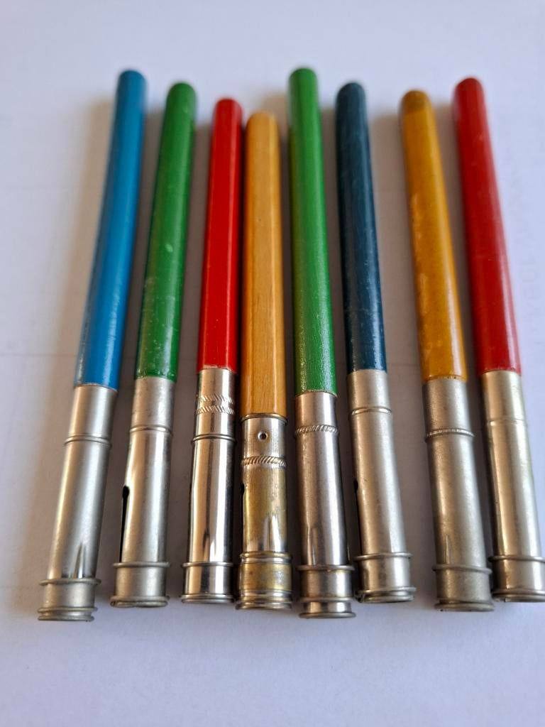 Potloodstompiehouders 8x verschillende kleuren, Ophalen of Verzenden