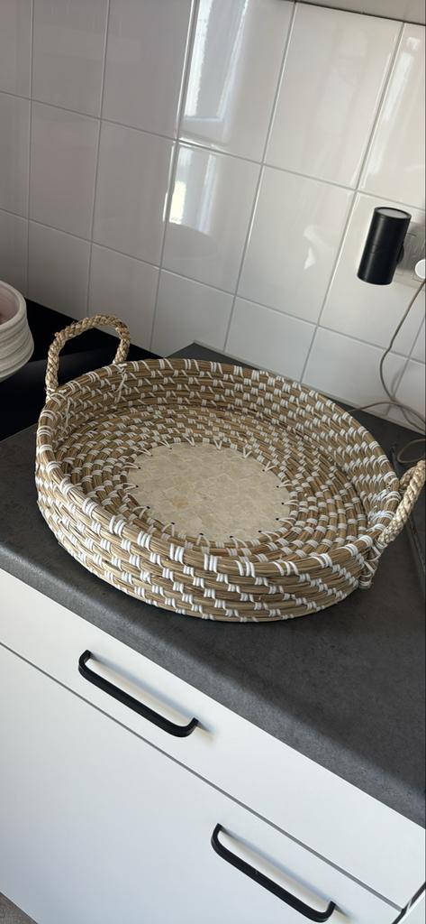 Rieten dienblad 40cm, Huis en Inrichting, Ophalen of Verzenden, Gebruikt, Rond, Overige materialen