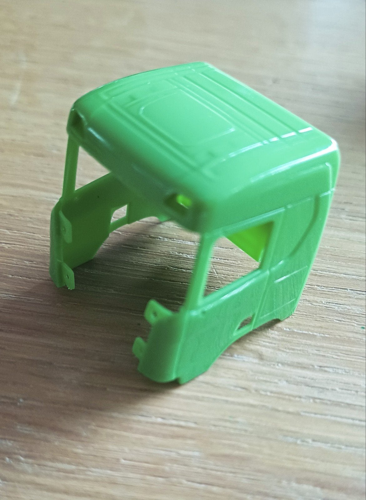 Herpa Scania CR20 laag dak lichtgroen cabine, Hobby en Vrije tijd, Modelauto's | 1:87, Ophalen of Verzenden, Nieuw, Bus of Vrachtwagen