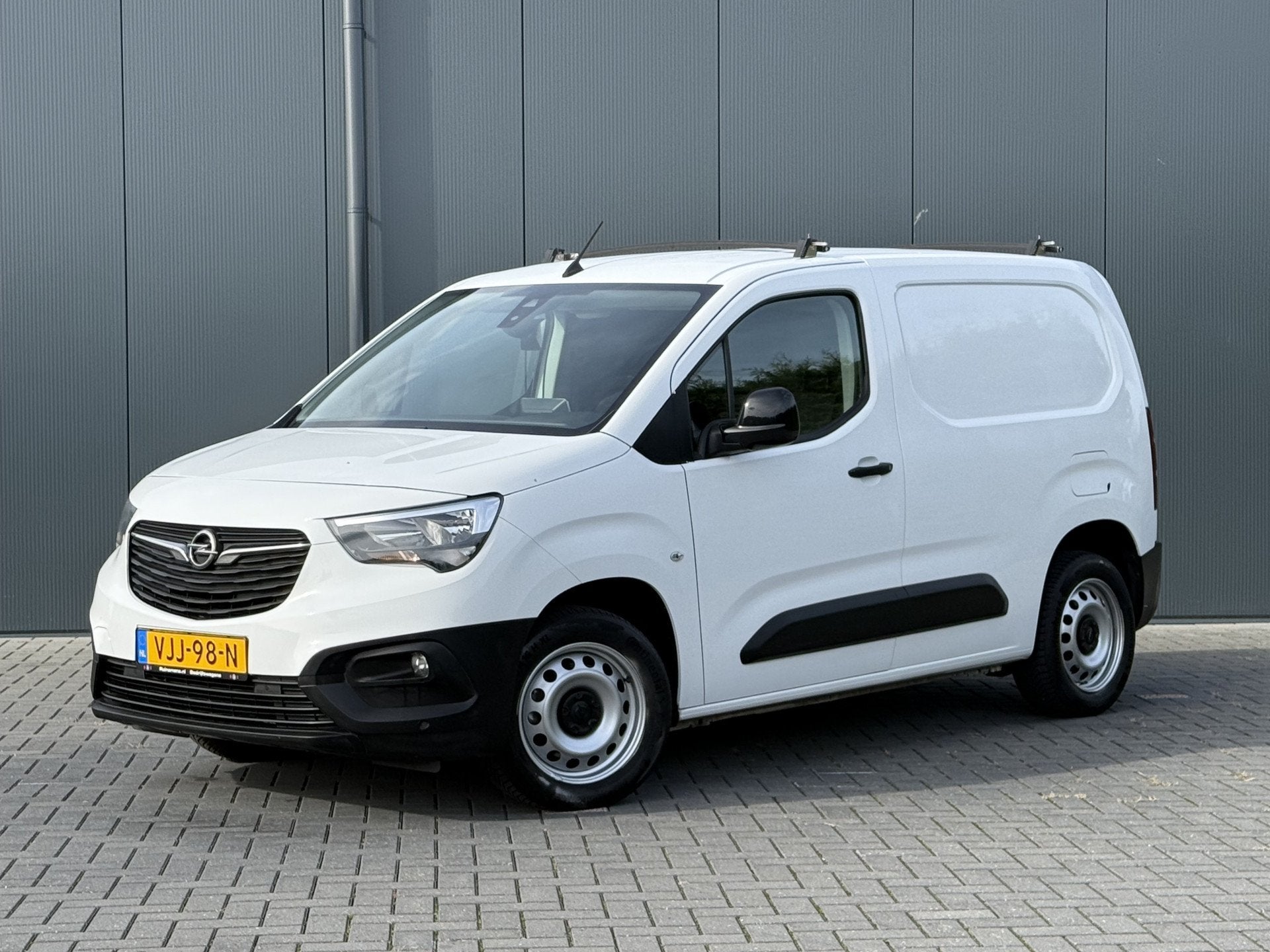 Opel Combo 1.5D 102 PK / L1H1 / 1e EIG / TREKHAAK / BOTT INR, Voorwielaandrijving, Gebruikt, Euro 6, 4 cilinders