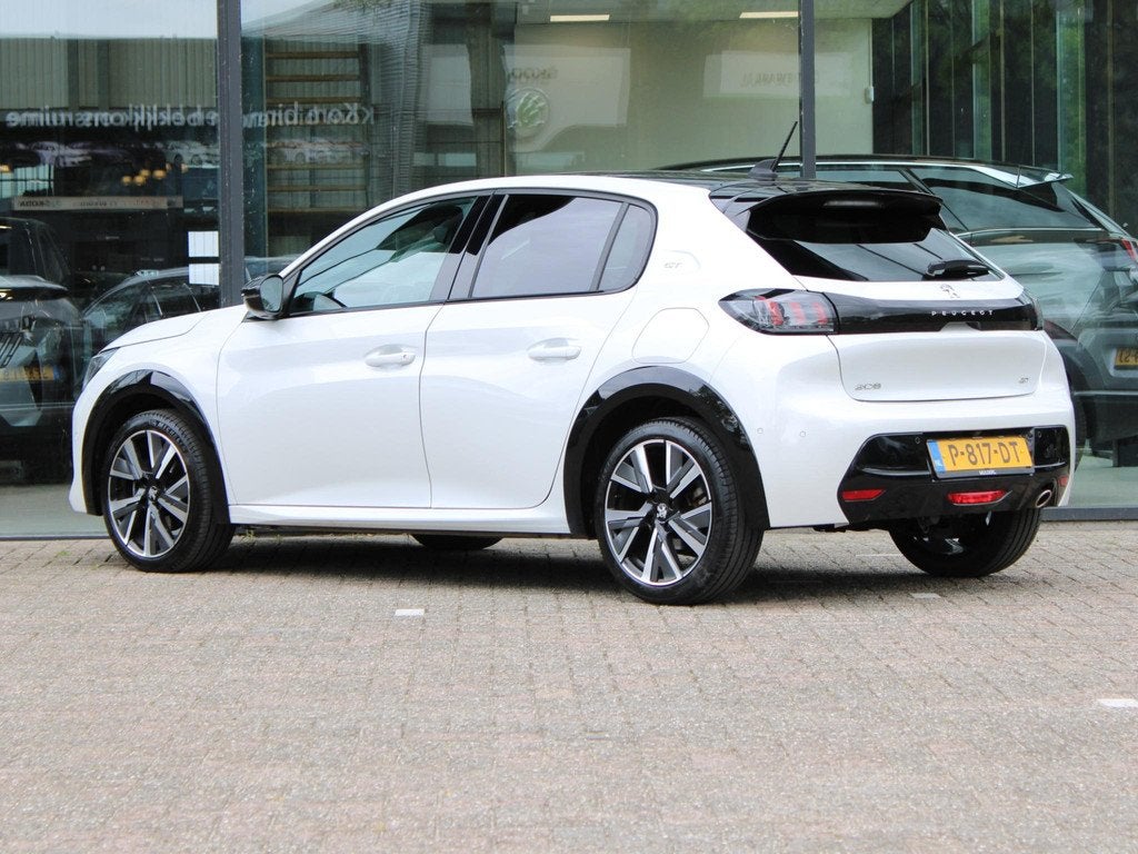 Peugeot 208 1.2 PureTech GT | Navi / Camera / Climate, Auto's, Peugeot, Voorwielaandrijving, 12 maanden, 101 pk, Gebruikt