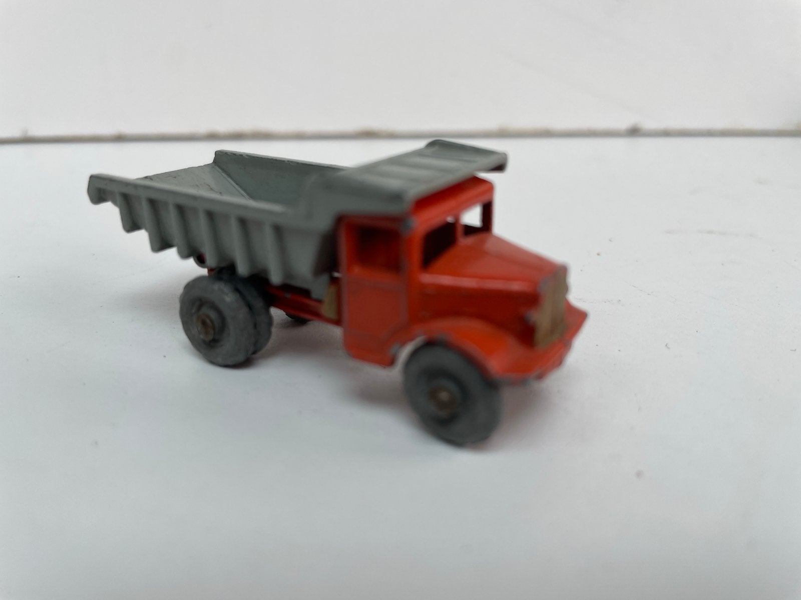 Vintage Matchbox Lesney Kipper Vrachtwagen Rood/Grijs, Ophalen of Verzenden, Gebruikt