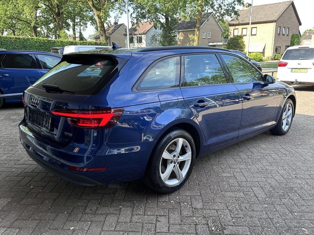 Audi A4 Avant 1.4 TFSI Led, Navi, Digidash, Bluetooth, Pdc,, Voorwielaandrijving, Gebruikt, 1370 kg, 4 cilinders