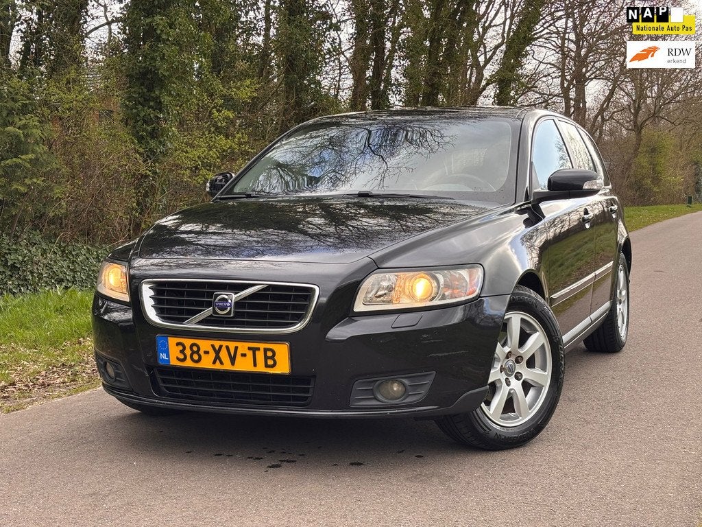 Volvo V50 2.0 Edition II | Leder + Cruise control + Pano, Auto's, Volvo, Voorwielaandrijving, 1350 kg, Zwart, 1289 kg