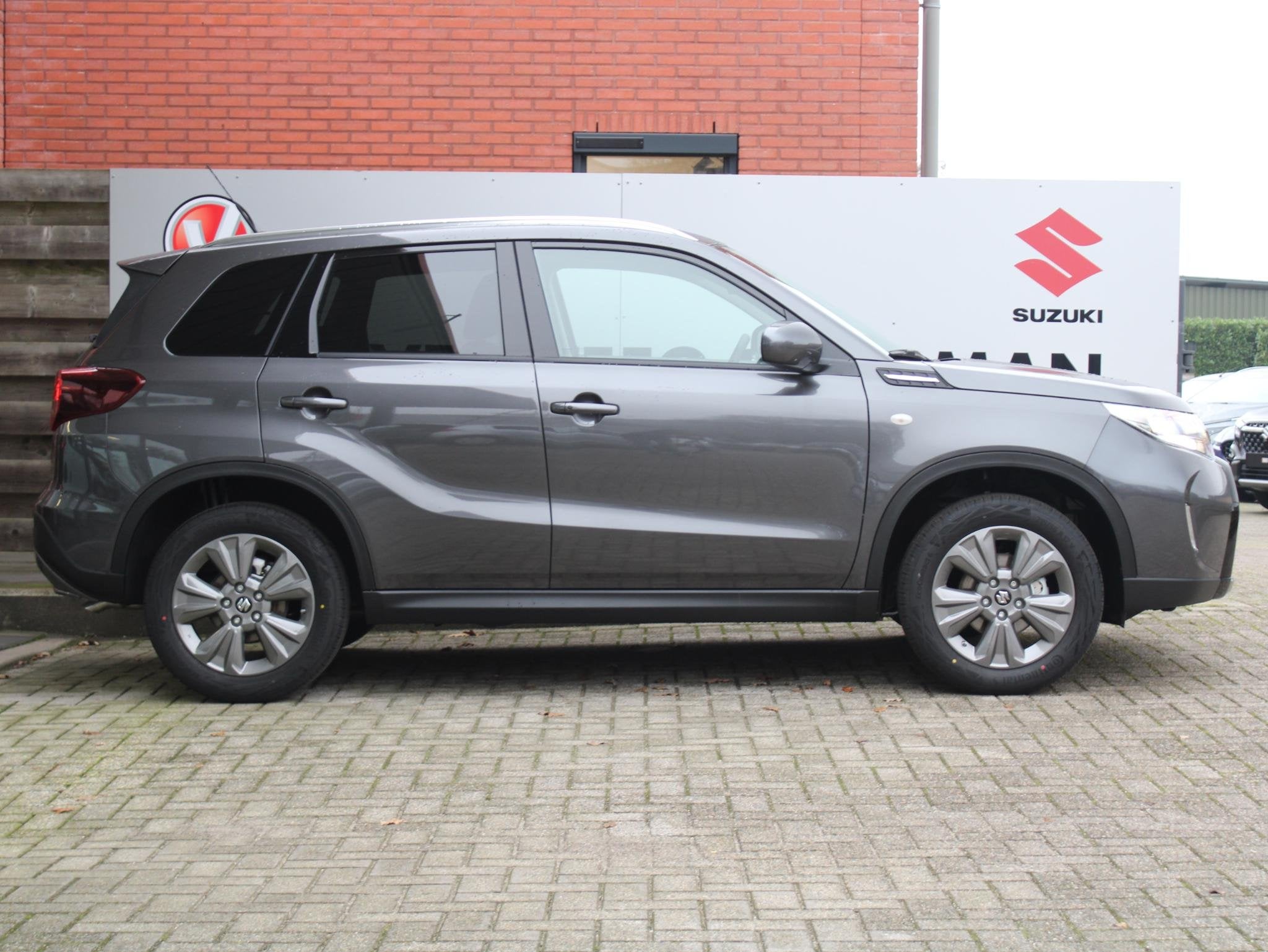 Suzuki Vitara 1.4 Boosterjet Smart Hybrid Select, Auto's, 12 maanden, Euro 6, 4 cilinders, 1200 kg