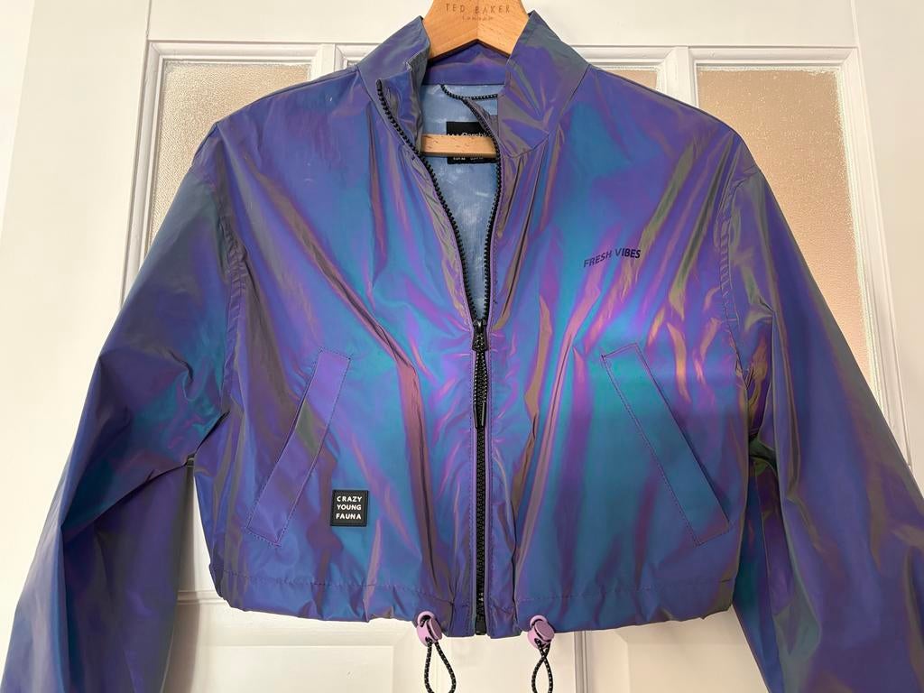 Opvallend Iridescent Bomberjack Bershka - 'Fresh Vibes', Ophalen of Verzenden, Zo goed als nieuw, Maat 38/40 (M), Paars
