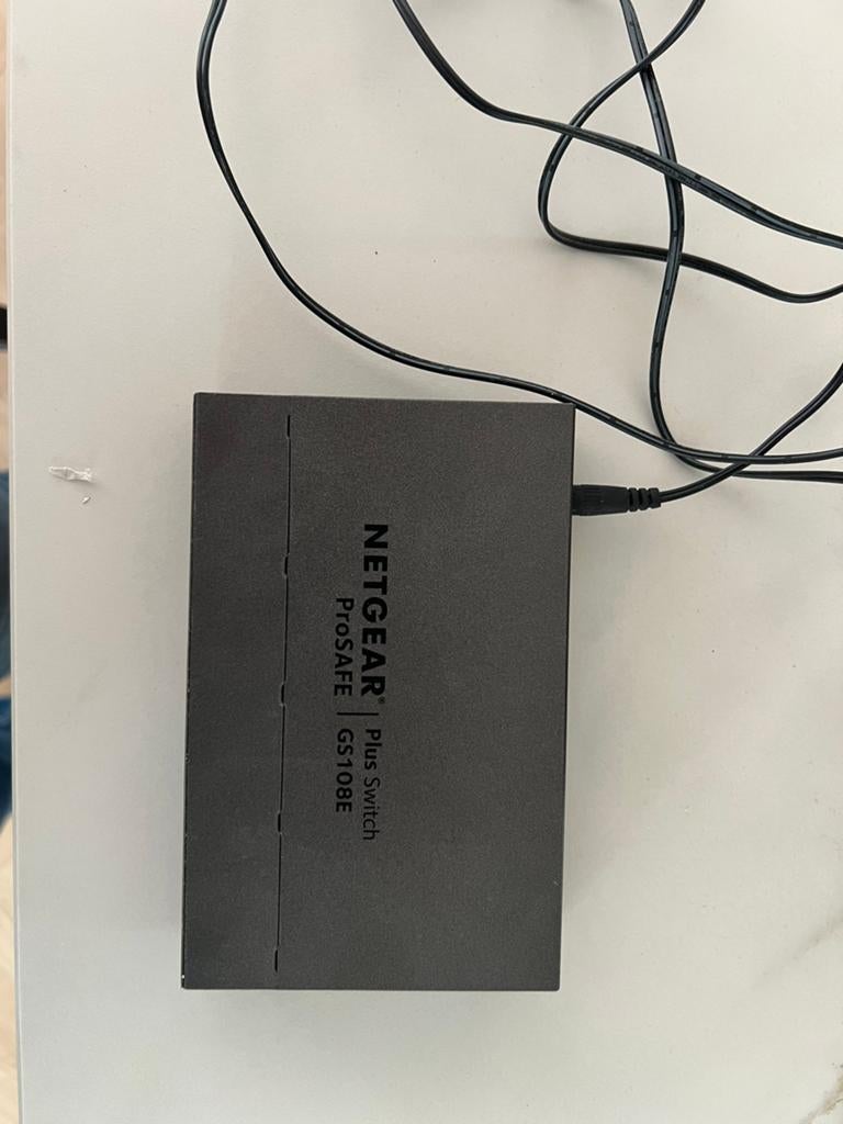 Netgear GS108E Plus Switch, 8 poorten als nieuw, Computers en Software, Netwerk switches, Ophalen, Zo goed als nieuw