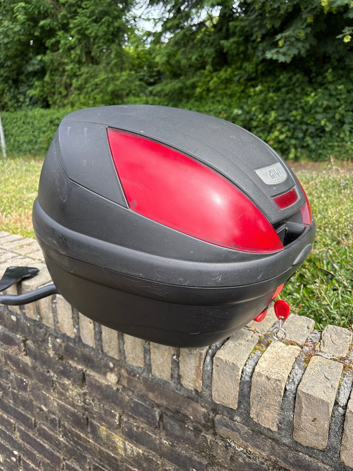 Givi Koffer met Bagagerek voor Honda CBF 125, Ophalen of Verzenden, Gebruikt