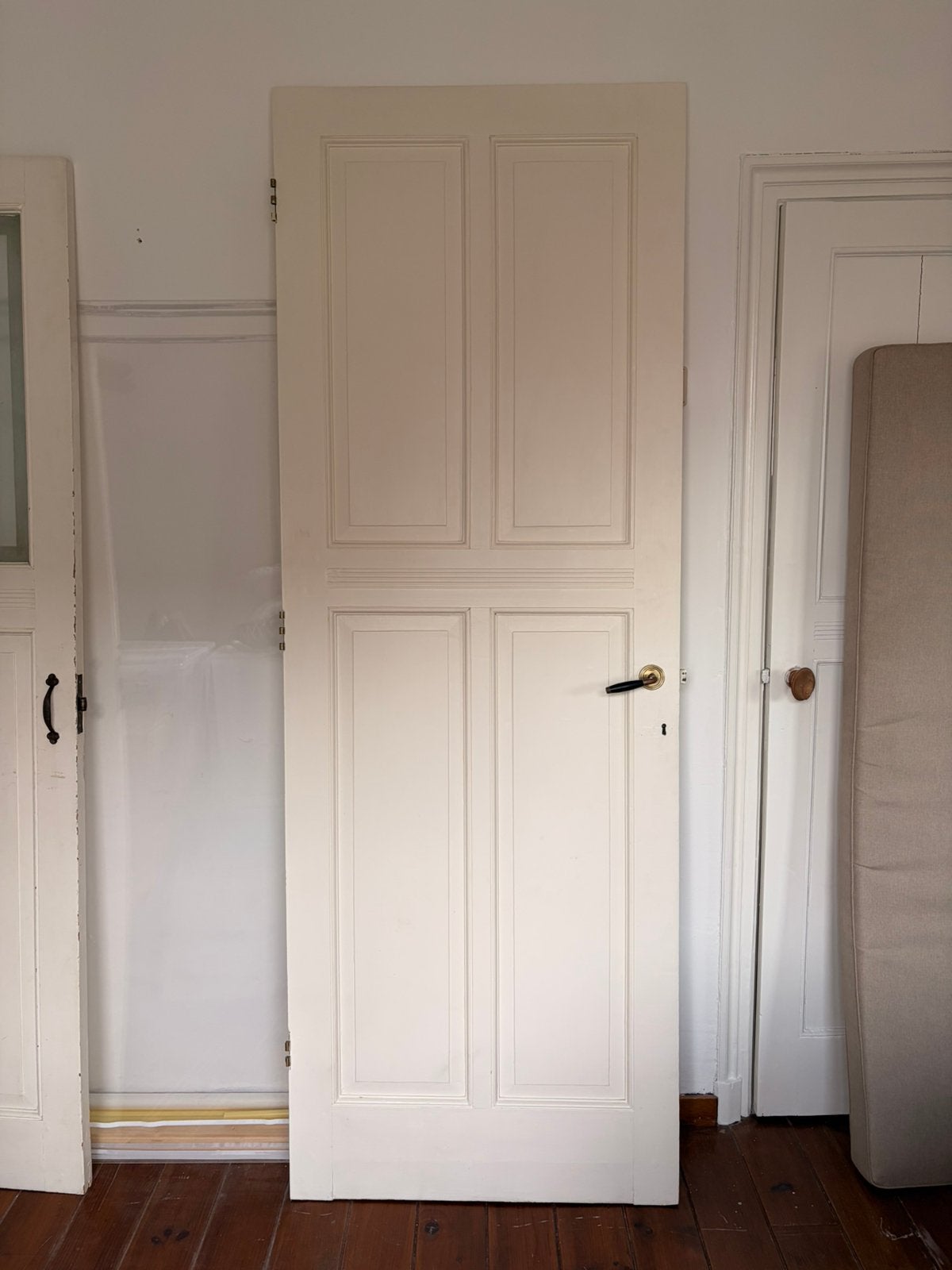Authentieke oude paneeldeur 220 x 79,5 cm incl. deurklink, Ophalen, 80 tot 100 cm, Binnendeur, Zo goed als nieuw