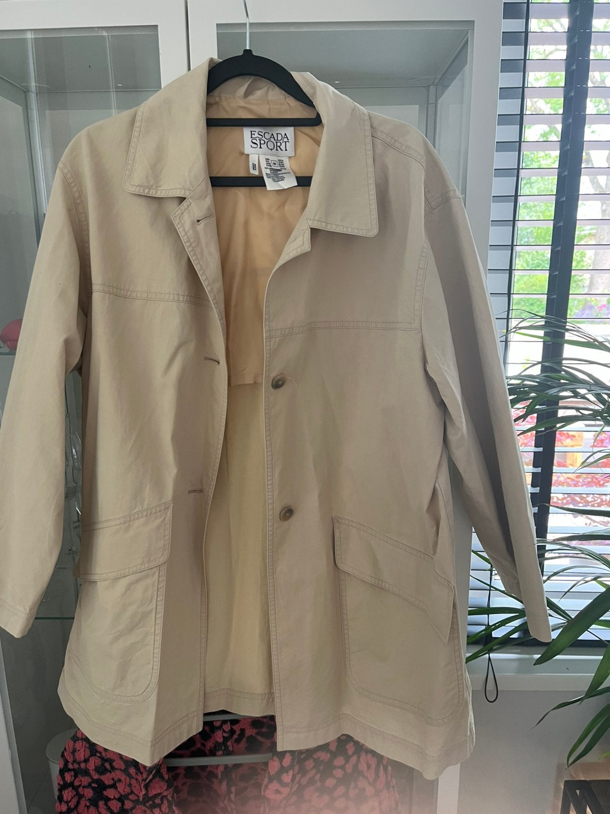 Escada Sport zomer jasje zandbeige  M als nieuw!, Ophalen of Verzenden, Zo goed als nieuw, Maat 38/40 (M), Beige